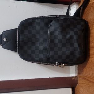 COPY - Louis Vuitton Avenue Slingbag Graphite Damier